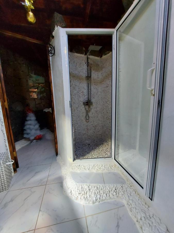 Aloelux Villa ! - Private Villa With Jacuzzi, Cinema ,Massage ,Wonderful View, Art Desing Villa Conil Exterior photo